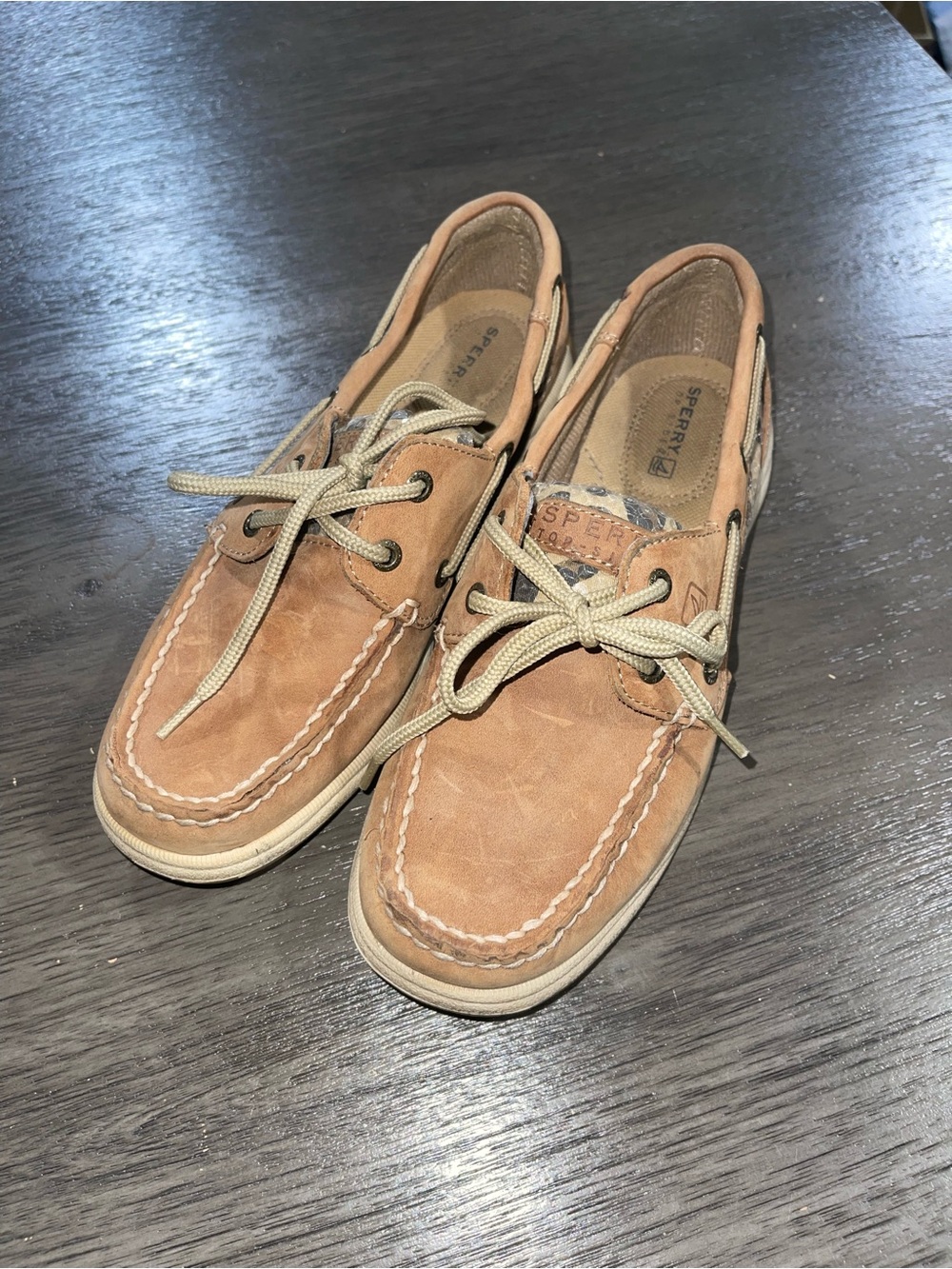 Sperry Womens Sz 6 Khaki or Tan Lepoard Print Business Casual Boat Shoes